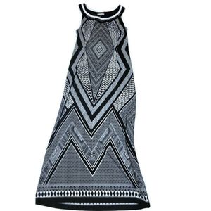 Cb established black and white aztec dress with string belt. Neckline with braid